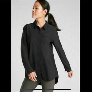 Athleta Urbanite black top